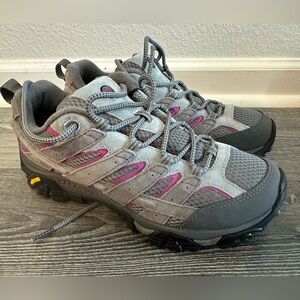 Merrell Hiking shoes - New in Box - Size 8.5